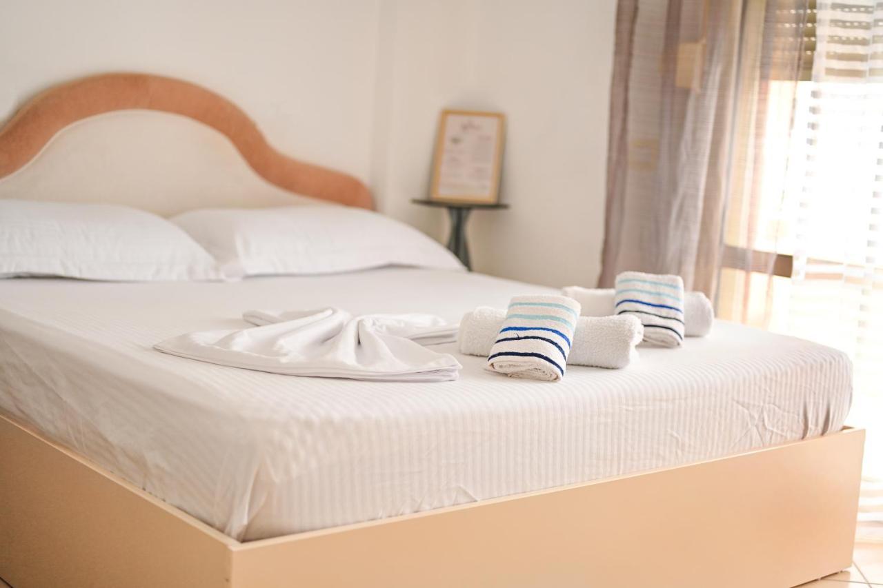 Coastal Retreat - Beach Apartment Vlora Kültér fotó